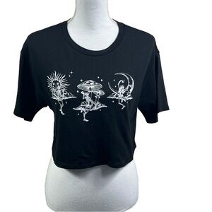 Organic Generation Graphic T shirt Women's Small Black Cropped Short Sleeve